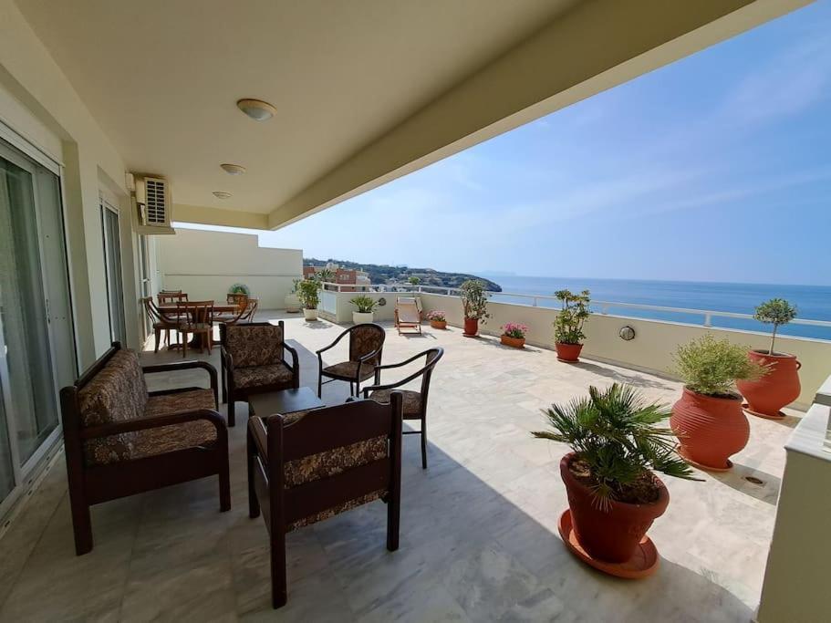 Seaview Flora'S Luxury Apartment-300Meters From The Beach Ρέθυμνο Εξωτερικό φωτογραφία