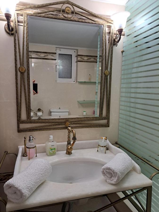Seaview Flora'S Luxury Apartment-300Meters From The Beach Ρέθυμνο Εξωτερικό φωτογραφία